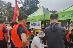 郑永刚：费尔德在季后赛体现了价值 我们今天肯定会有针对性防守